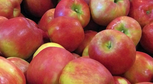 Apple,  ON/QC